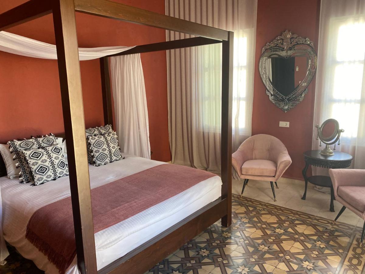Bed and Breakfast Dar Camelia Тир Экстерьер фото