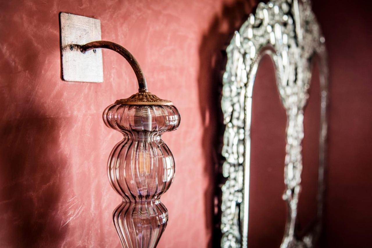 Bed and Breakfast Dar Camelia Тир Экстерьер фото