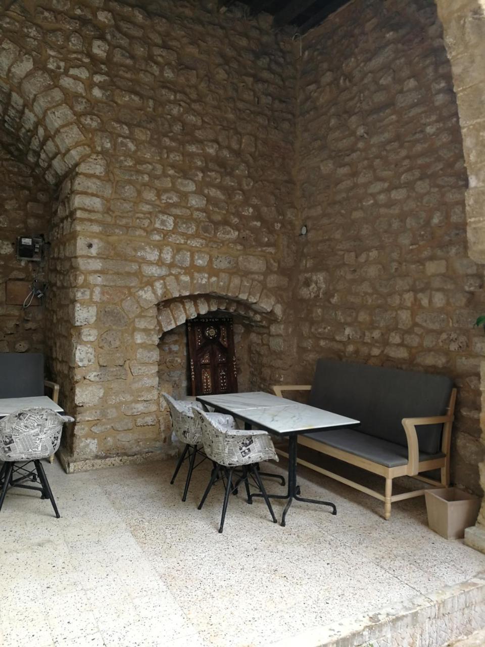 Bed and Breakfast Dar Camelia Тир Экстерьер фото